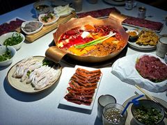 -墨居上隐·院子里火锅(峨眉店)