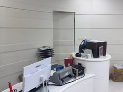 -雅悦齿科(顾村公园店)