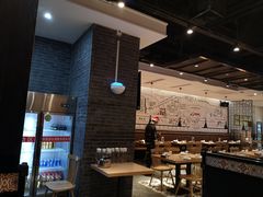 大堂-李子坝梁山鸡(北碚万达五鸡哥店)