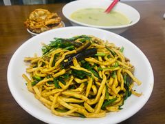 -三百碗宝应长鱼面(板仓街店)