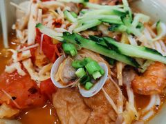酸辣海鲜汤米线-百家鸡味馆(清泰店)