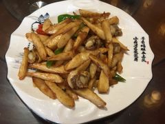 -东来菜馆•手抓海鲜家常菜•海鲜锅贴(鸽子窝店)