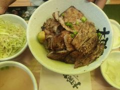 -熊吞·大碗丼烧肉饭(济宁万达广场店)