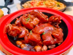 鲍汁猪手煲-大树餐厅(环球港店)