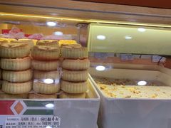 面包甜点陈列柜-稻香村(前门公交站店)