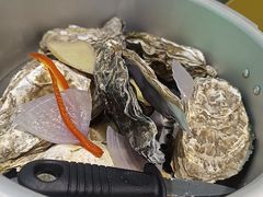 乳山大生蚝-小竹签烤肉纸包鱼小龙虾(唐韵路店)