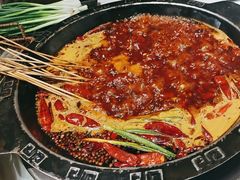 辣卤耙鸡爪-卤校长老火锅(杨家坪直营店)