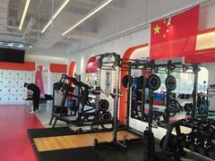 -体育场(地铁站)