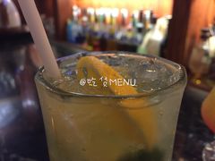 -The Cheebat 锌吧·Bistro(体育西店)