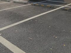 -尚城·利星停车场