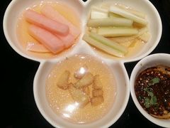 -黔蘑菇四季餐厅(观山湖店)