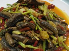 -洪霞餐馆