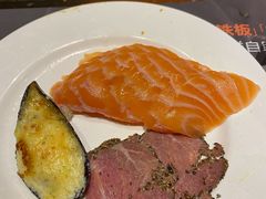 -四海一家自助餐(益田假日广场店)