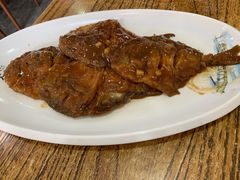 红烧鱼-红实家常菜(静安里店)
