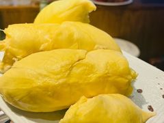 -领鲜活海鲜榴莲自助火锅(东门店)