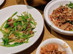 -爱碗亭·鲜炒湖南菜(壹城中心店)