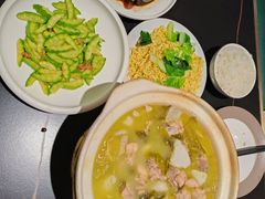 -皇宫大酒店