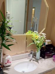 -苑苑vbeauty科技美容SPA