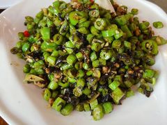 榄菜肉沫四季豆-娄三少·老北京春饼烤鸭家常菜(富力又一城店)