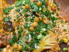 -成都你六姐·牛肉冒菜(城市集市合生汇店)