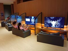 -涨巢·潮玩水疗局