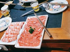 -沸炉重庆老火锅(军事博物馆店)