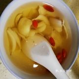 营养早餐，冰糖枸杞百合+葱油肉松吐司