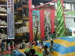 -蒙特利亲子乐园