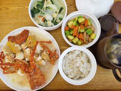 -雪梅月子中心(华侨城店)