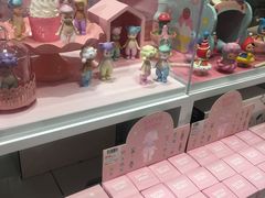 -泡泡玛特POPMART(蓝色港湾店)