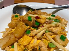 鸡蛋炒麻兹-新荣记(南京西路店)