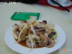 八带-海岛渔村大酒店(云霄路店)