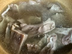 -汤锅大王(新平曹苏黄牛汤锅有限公司)