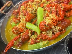 -指爱龙虾(金杨路总店)