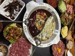 -重庆故事姊妹老火锅(财经学院店)