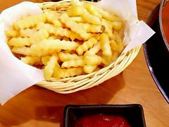 -肥肥虾庄·金牌油焖大虾(杨园滨江时代walk店)