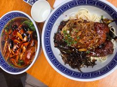 -沪西老弄堂面馆(定西路店)