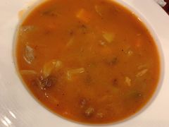 番茄牛肉牛筋浓汤-玛格萝妮比萨屋(四平店)