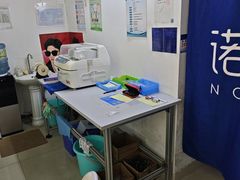 -诺柯视眼镜-蔡司依视路官方工厂店(淞南一店)
