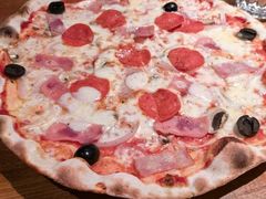 -JINNS锦时 steak&pizza(浸信会礼拜堂旧址店)