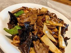 -北平小馆·烤鸭·家常菜(磨房北里店)