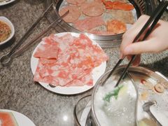 -钱小奴创意自助餐厅·原切谷饲安格斯畅吃(宁波奉化银泰店)