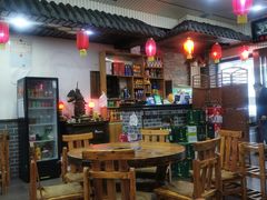 -丽江人家斑鱼火锅(保健路店)