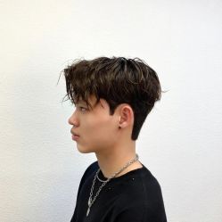 -海文先生国潮烫染男士理发馆
