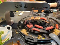 -七甲山烤肉(长白山奇石山珍根艺一条街店)