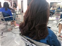 -COMO SALON 烫染可茉发型