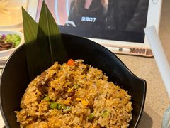 -海底捞火锅(新松江路生日主题店)