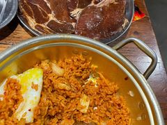 辣白菜炒饭-原始泥炉烤肉(总店)