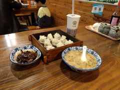 -张家巷美食(南浔店)