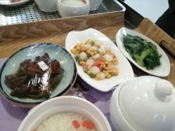 -百佳医疗级月子会所